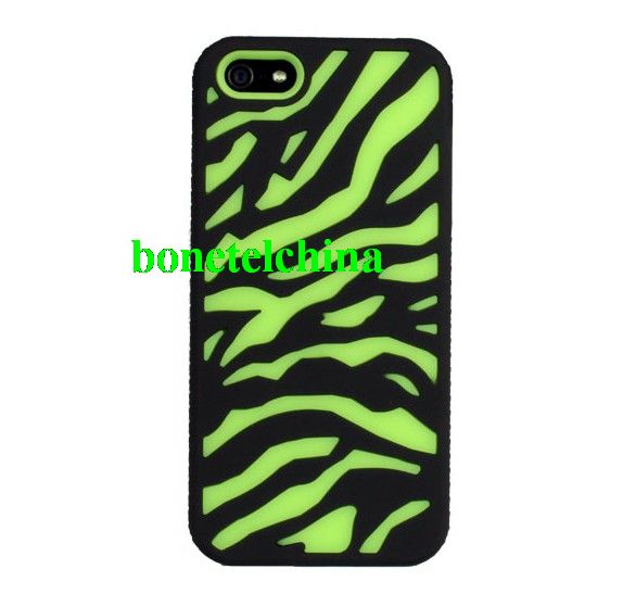 Hollow Out Zebra Case for iPhone 5 - Black/Neon Green